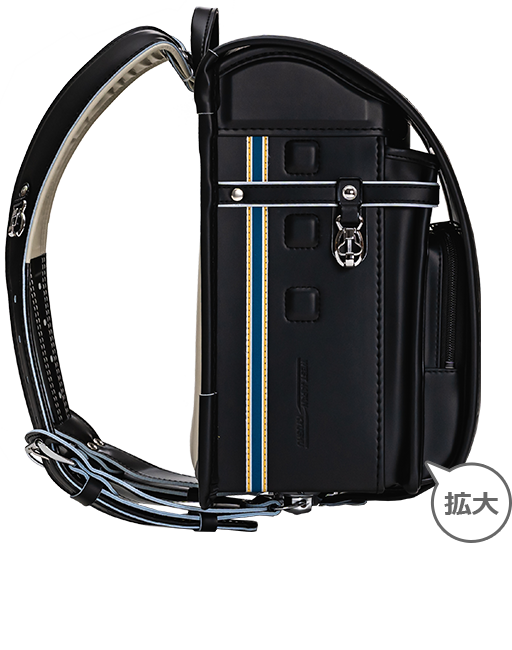 N700系のラインを反射テープにて表現